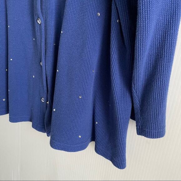 The Quacker Factory waffle textured button down - Picture 3 of 8